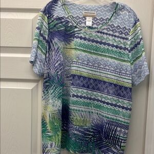 ❤️ Alfred Dunner Vintage Blue and Green Patterned Blouse